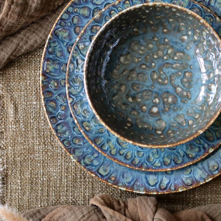 Plato Venus Azul de porcelana de RomoEssentials